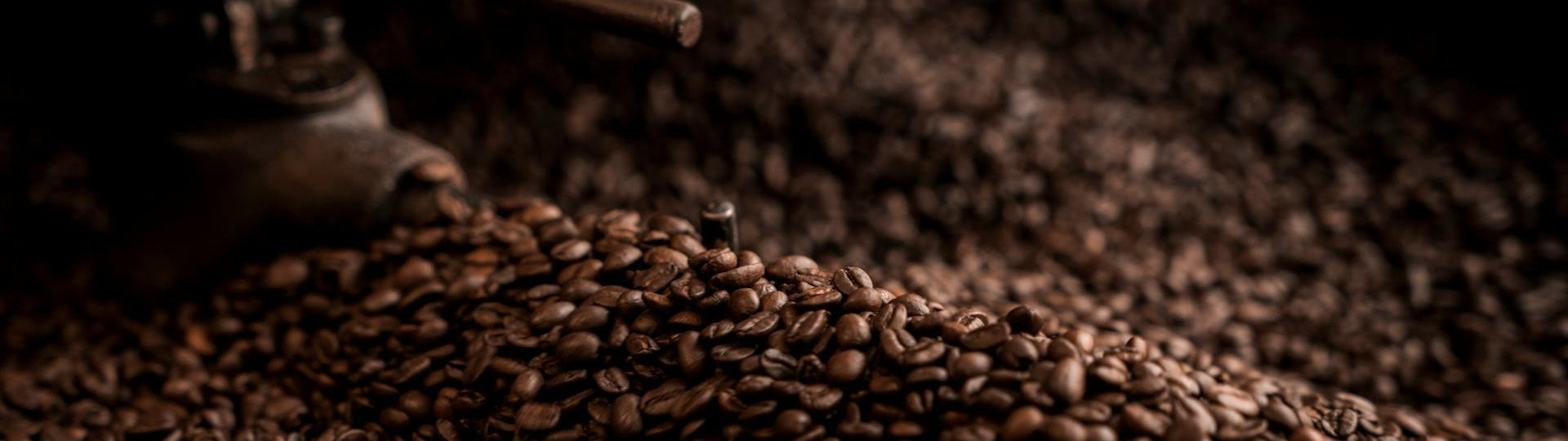 Coffee Shop to meet friends in West kelowna